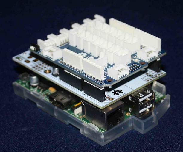 A Raspberry Pi, A La Mode, Grove Shield sandwich